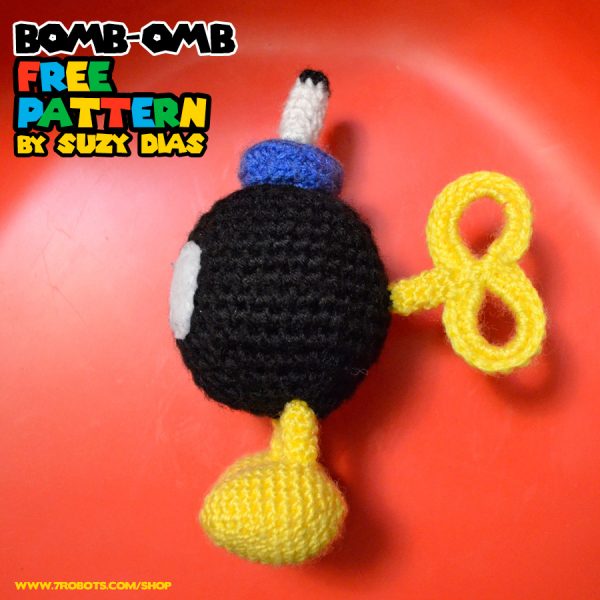 Bomb-omb with Pipe Cleaner Wind-Up Key FREE Pattern by Suzy Dias