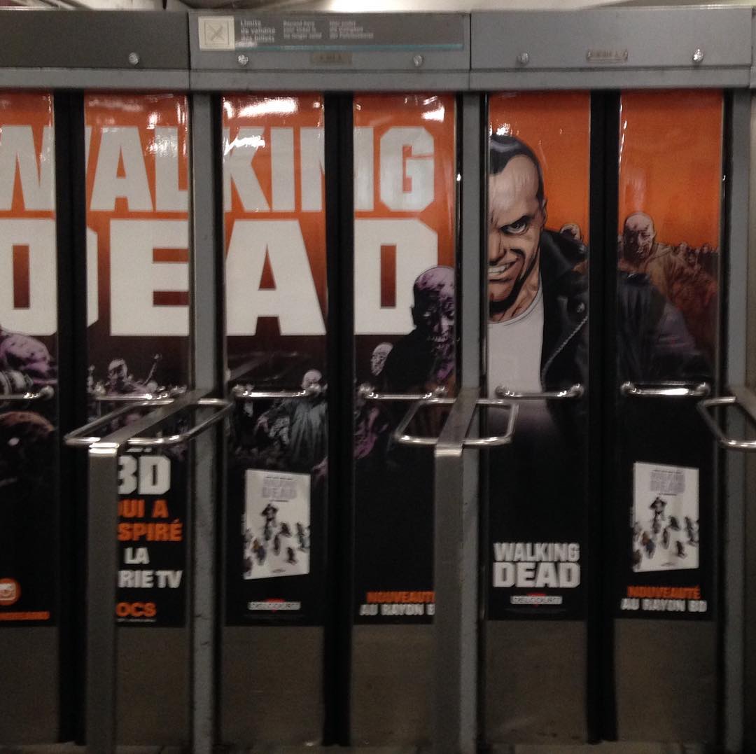 Walking Dead comic ad in Paris, France
