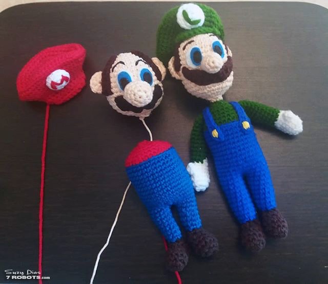 Crochet Super Mario & Luigi (Making of) by Suzy Dias