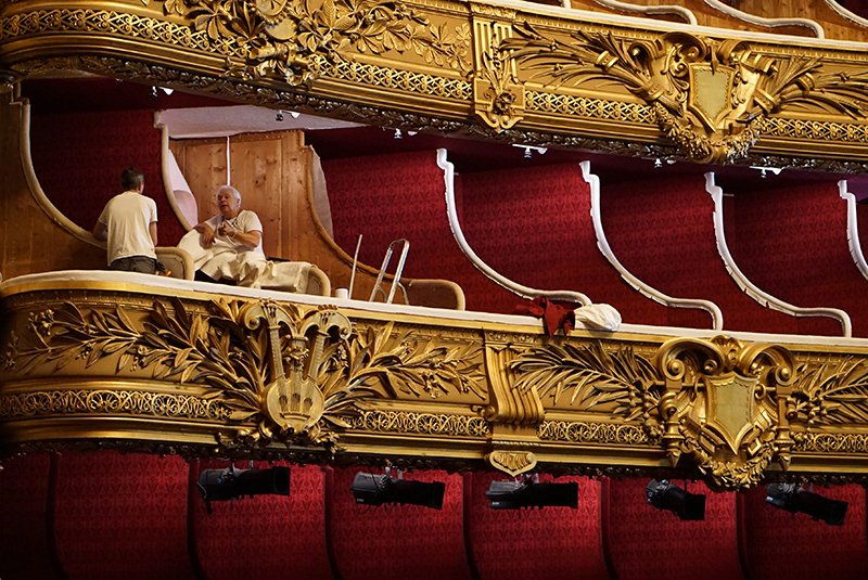 Inside the Paris Opera (pt2). Photos by Suzy Dias
